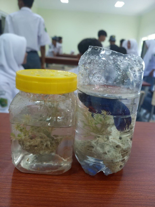 limbah_plastik.jpg